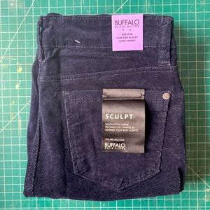 Buffalo by David Bitton Mid-rise slim and sculpt corduroy skinny jean’s